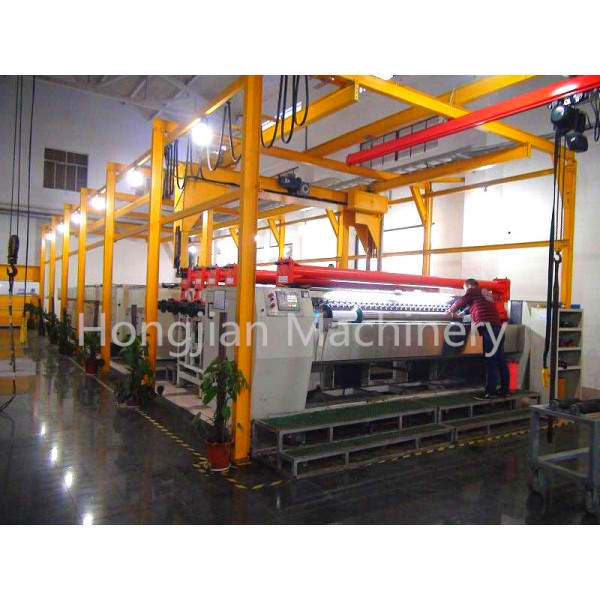 Automatic electroplating production line for the rotogravure cylinder