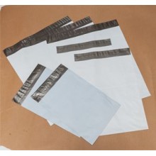 Common Design Poly Mailers